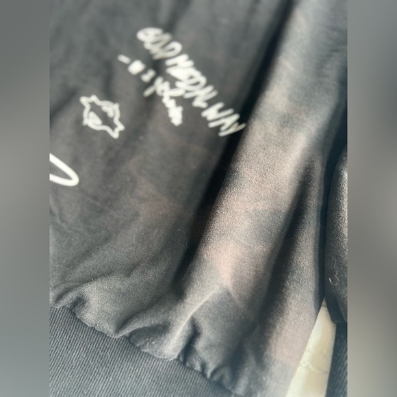 Gamers Crewneck Graphic Sweater ADC Carry Games Gold Metal Way Men’s Size L - Picture 6 of 6